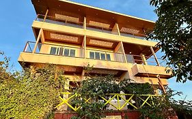 Hollywood Palace Resort